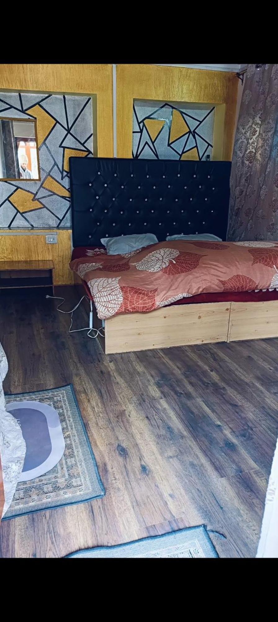 Mir Guest House Пахалгам Номер фото